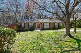 Building Photo - 3409 Cottage Pl