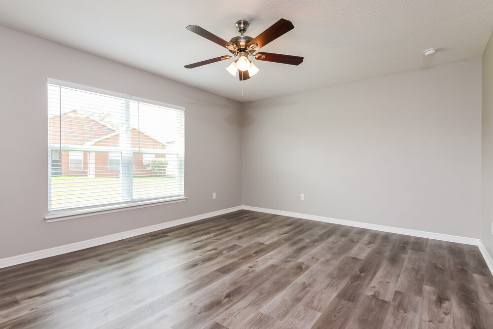 Building Photo - 1904 Pontoon Pl