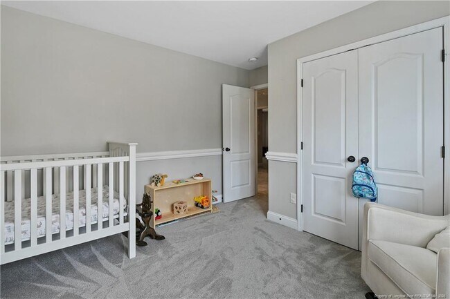 Building Photo - 852 Micahs Way N