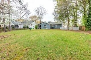 Building Photo - 408 Ortega Rd
