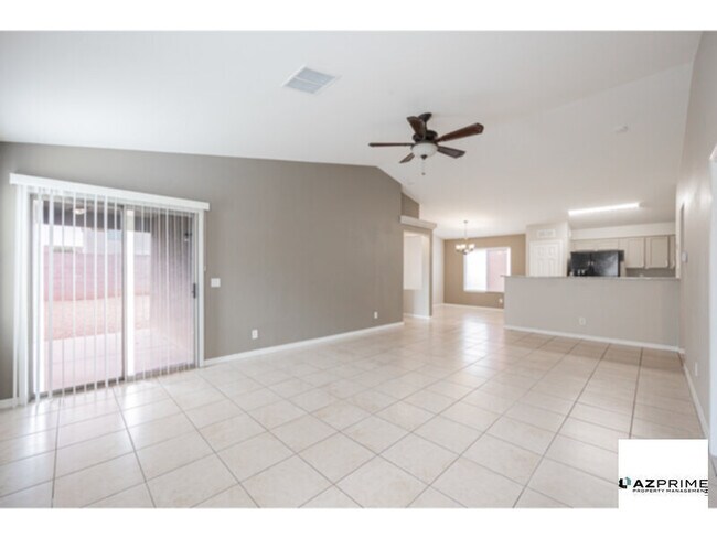 Building Photo - Stunning 4/2 El Mirage House - Spacious, S...