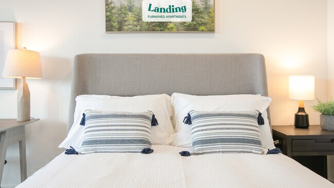 Building Photo - 10250 Gateway Pl