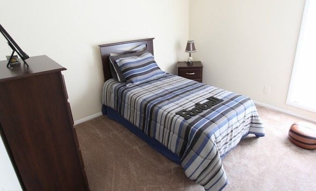 Bedroom - Lakewood Forest