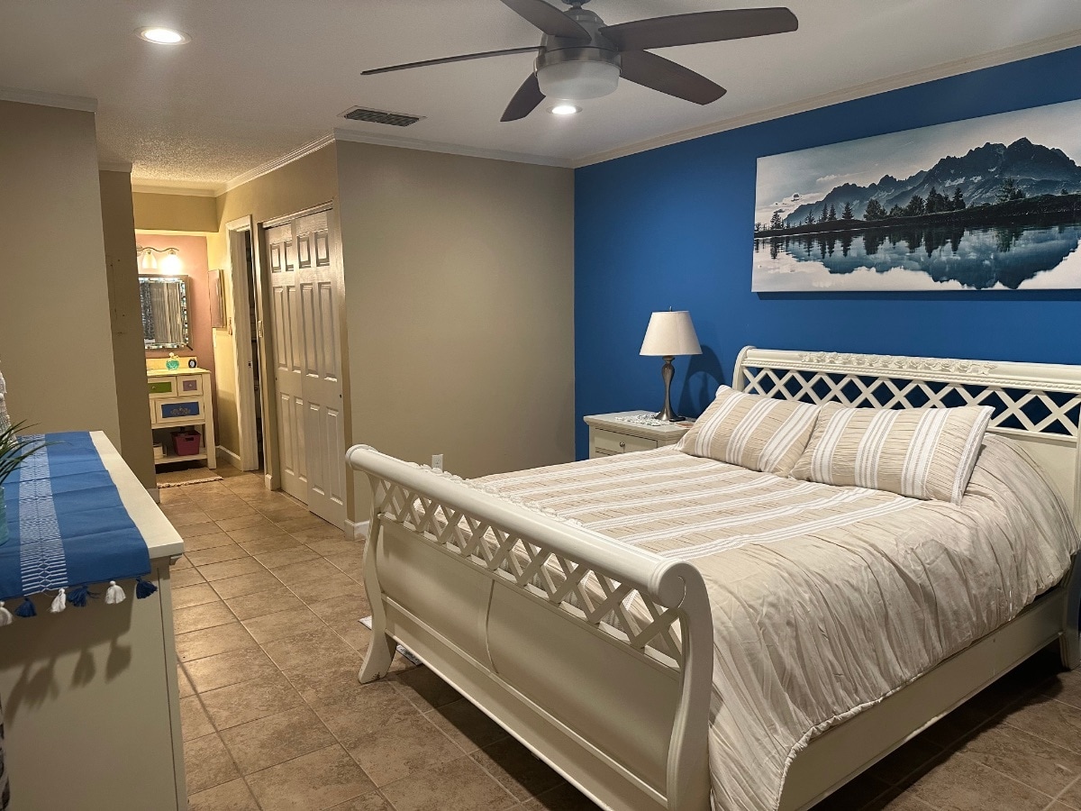 Master Bedroom - 600 Cranes Way