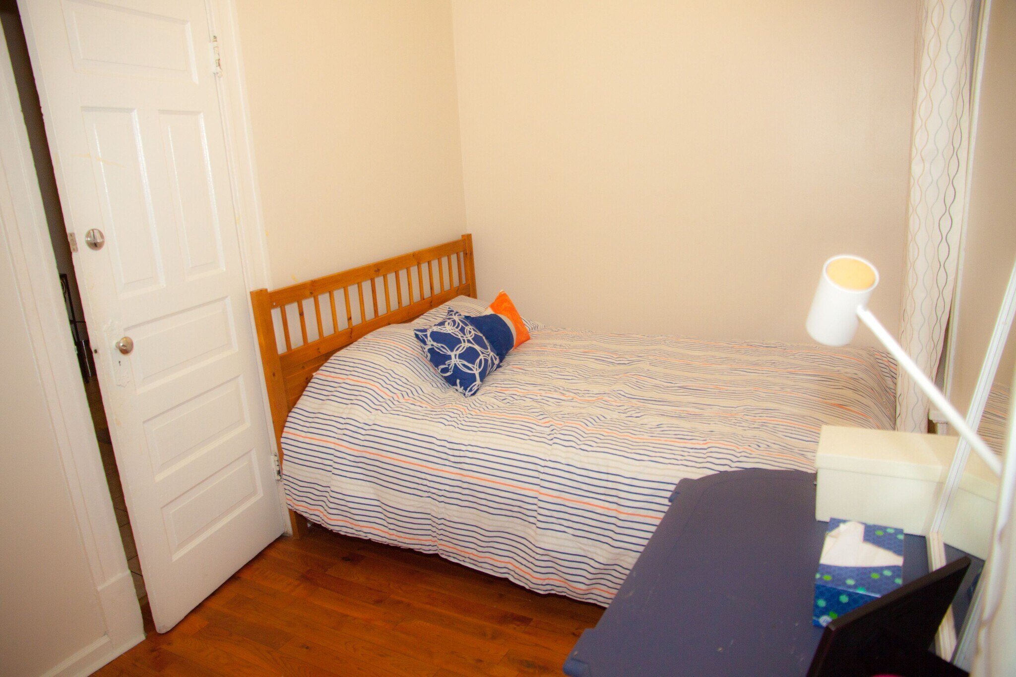 Rear bedroom, queen bed - 3443 Sheffield N Ave