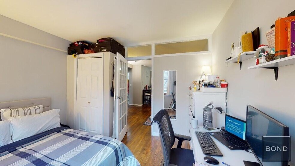 Building Photo - 340 E 58th St