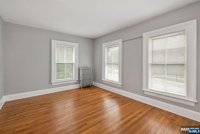Building Photo - 68 Wyckoff Ave