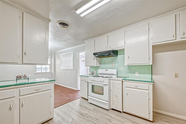 Building Photo - 4117 Lemac Dr