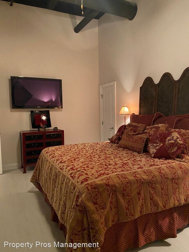 Building Photo - 2 br, 2 bath House - 1049 Key Road - Unit 2