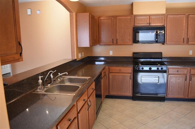 Building Photo - 15531 Forest Creek Farms Dr