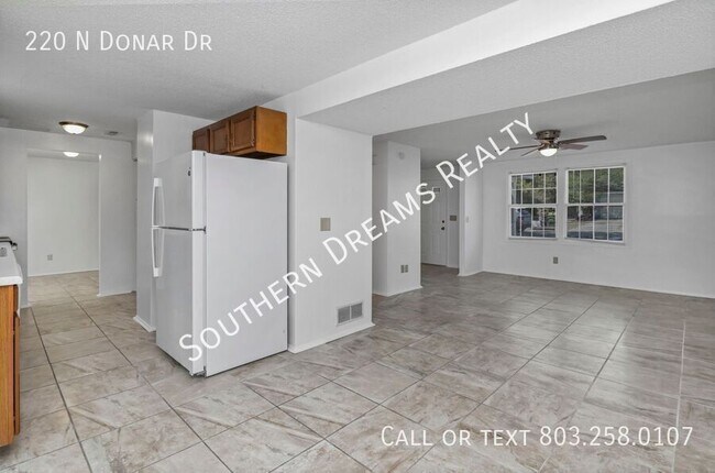 Building Photo - 220 N Donar Dr