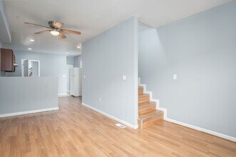 Building Photo - Two Bedroom Rental for Immediate Move In West Baltimore