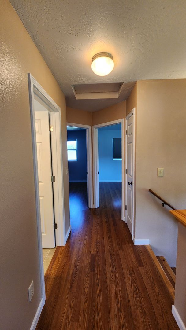 Building Photo - Beautiful House with Yard and Pets Considered