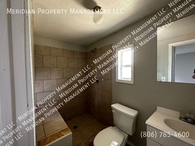 Building Photo - 3218 Baylor St