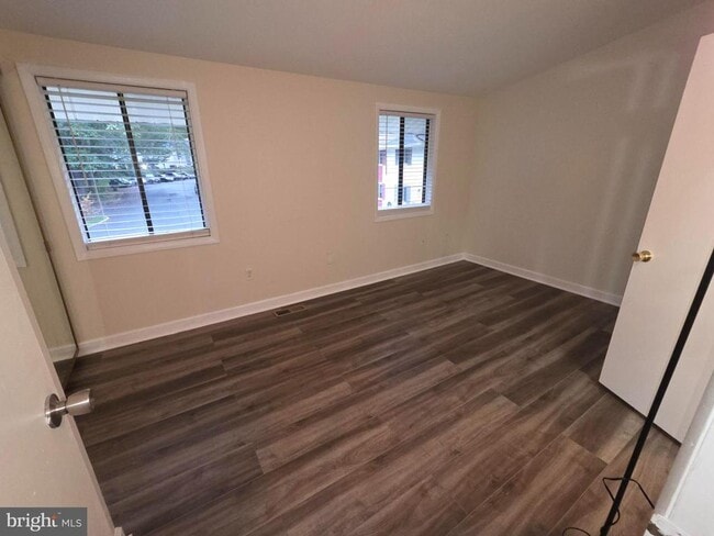 Building Photo - 5407 Fallriver Row Ct