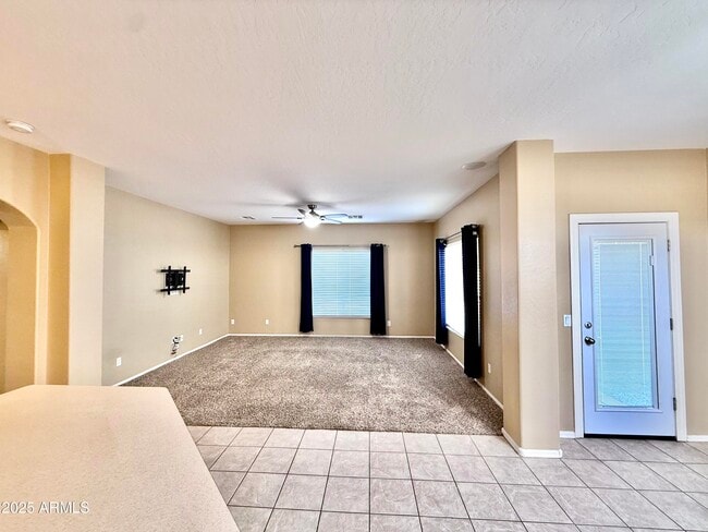 Building Photo - 14841 W Desert Hills Dr