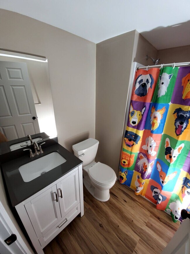 Building Photo - 7th and Jefferson - August 2026