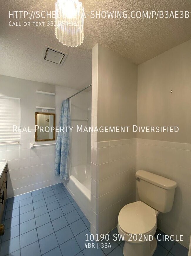 Building Photo - Rainbow Springs  Woodlands - 4/3/2 - Plus ...