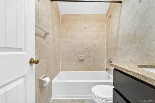 Building Photo - 88-20 70th Rd