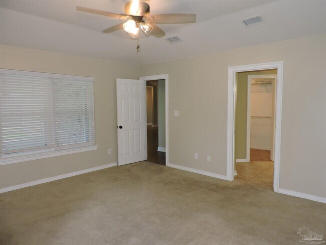 Building Photo - 5016 Challenger Way