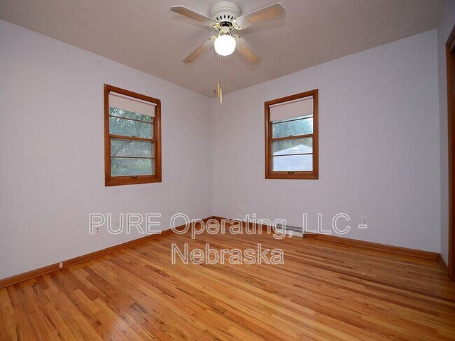 Building Photo - 12386 Bel Dr