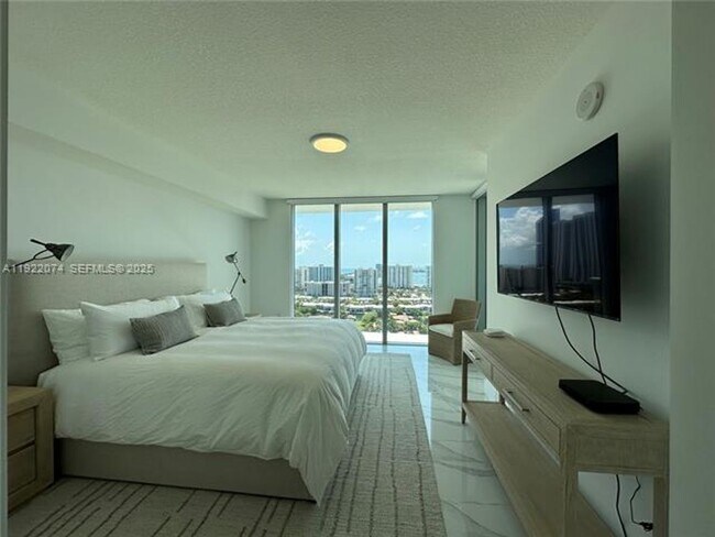 Building Photo - 330 Sunny Isles Blvd