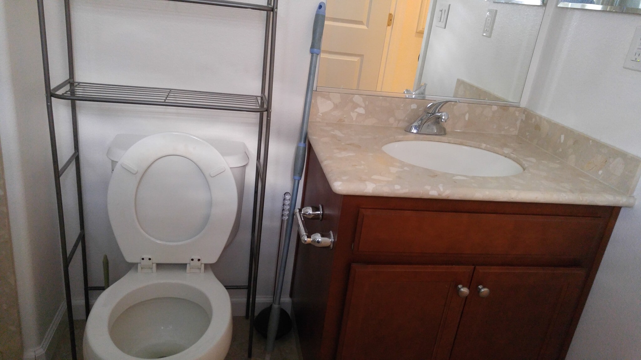 Building Photo - 153 Lucy Ln