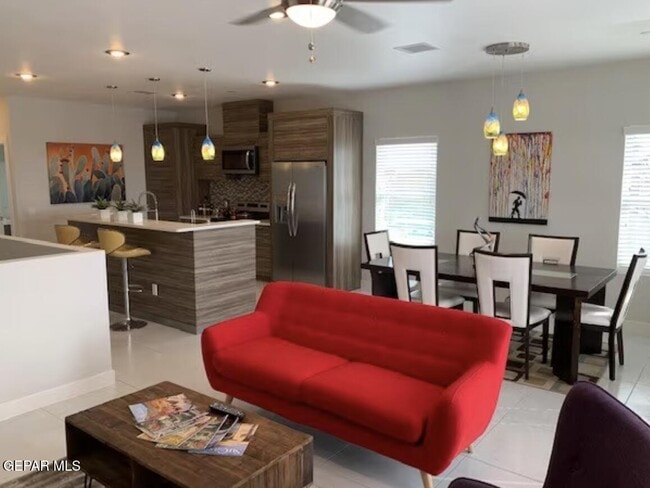 Building Photo - 5545 Buckley Dr