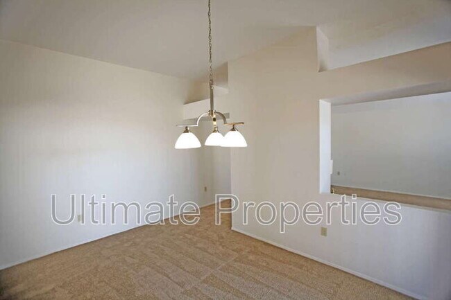 Building Photo - 6853 N 78th Ave