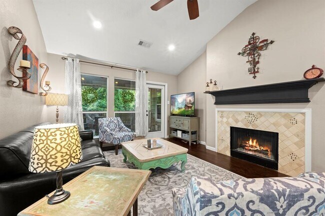 Building Photo - 109 Avonlea Dr