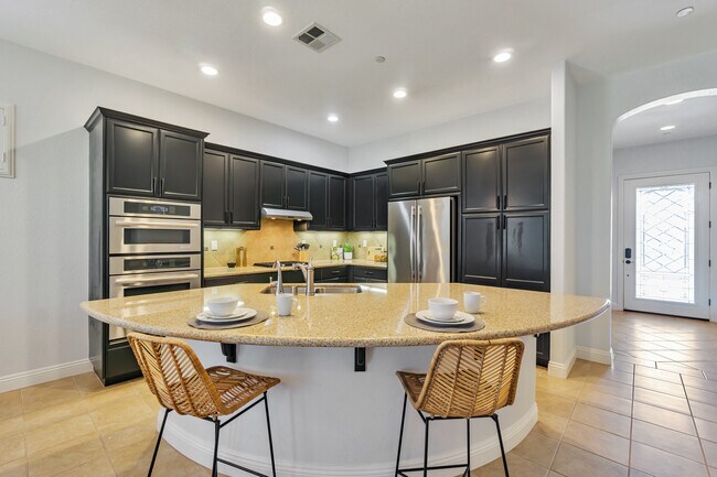 Building Photo - 1631 Chianti Ln