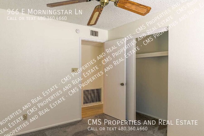 Building Photo - 966 E Morningstar Ln