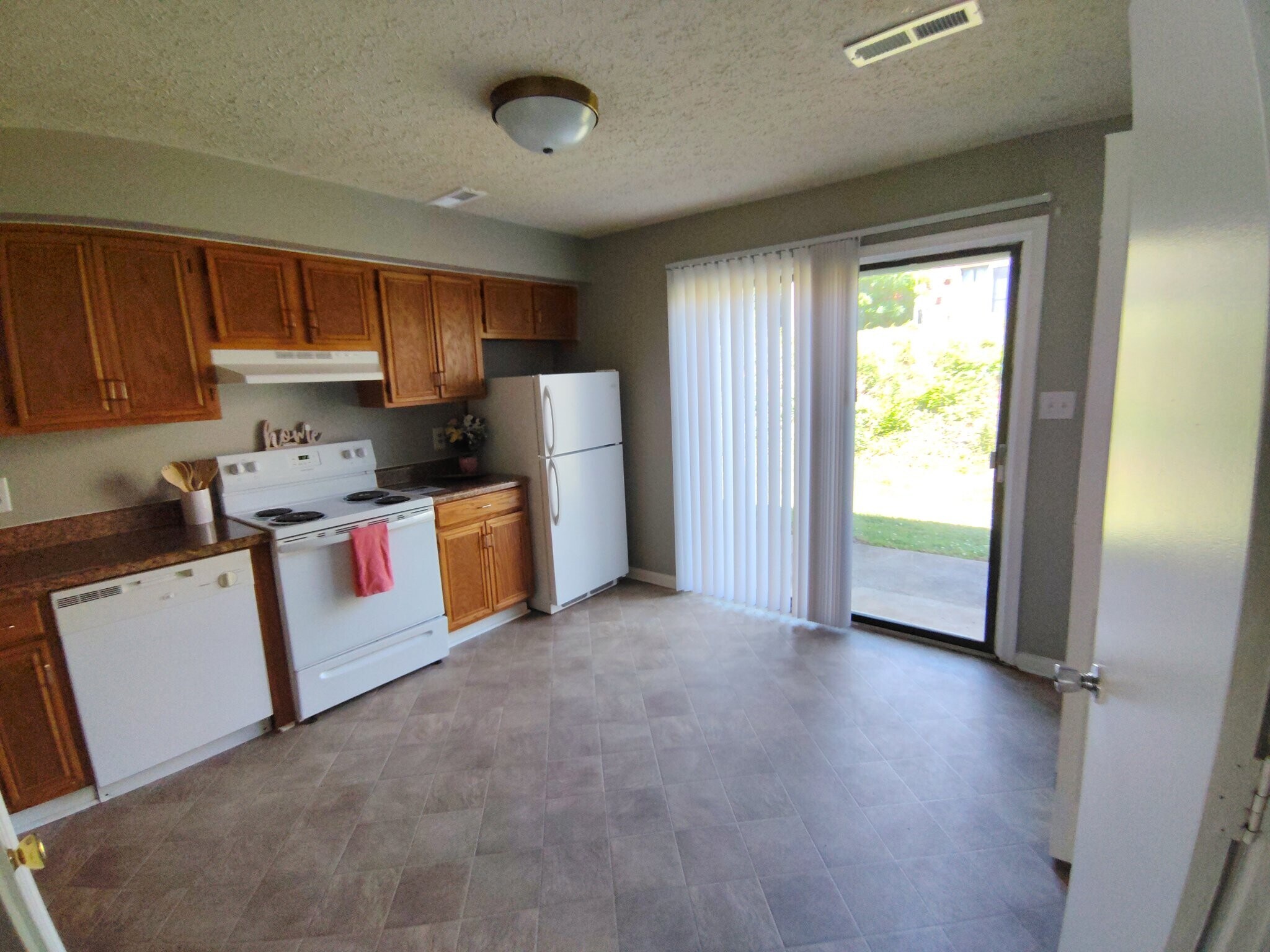 Building Photo - 16 Duiguid Dr