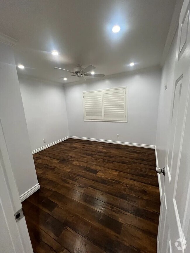 Building Photo - FOR RENT | Fully Renovated 3-Bedroom Home ...