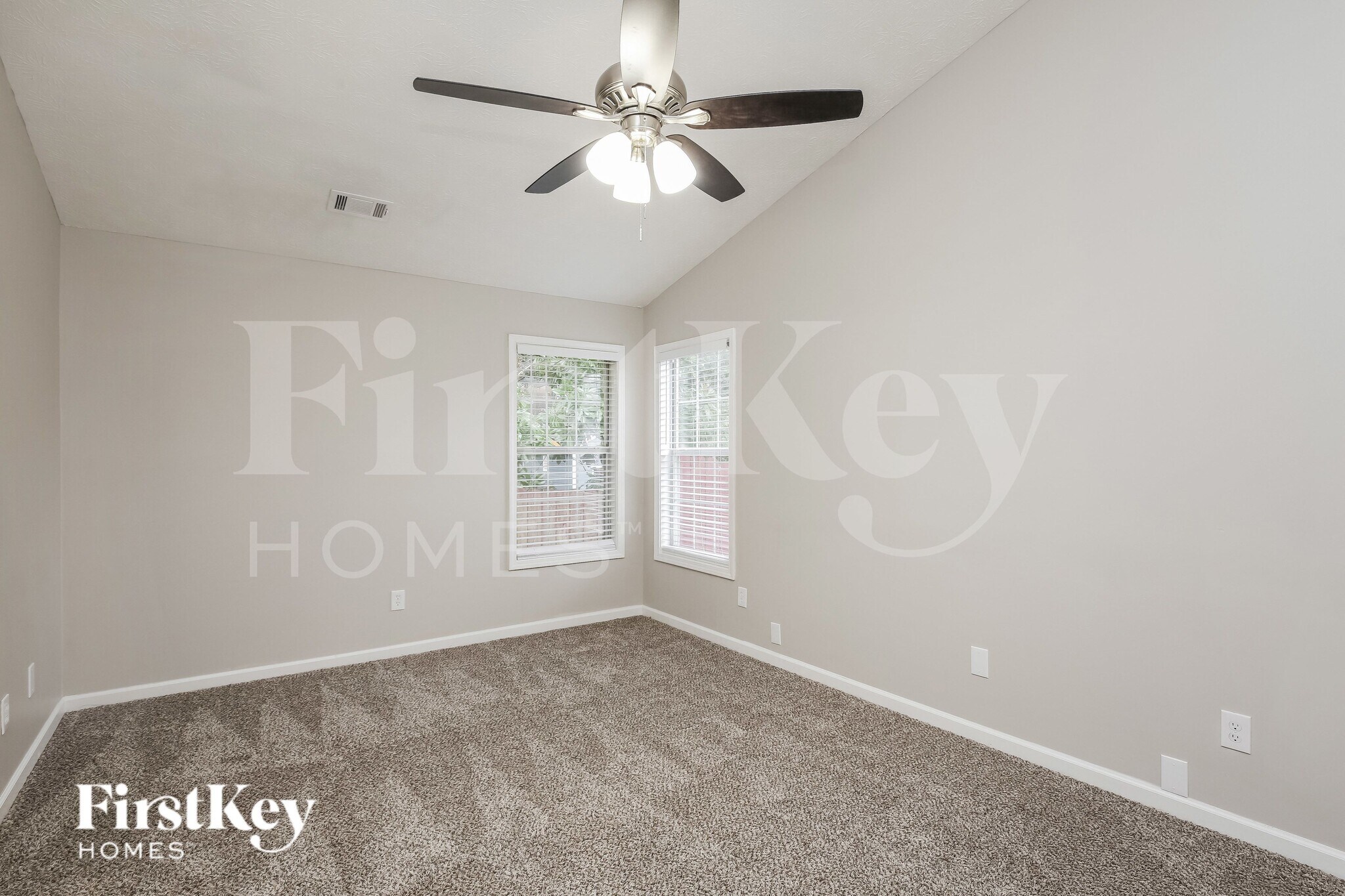 Building Photo - 181 Clarion Rd