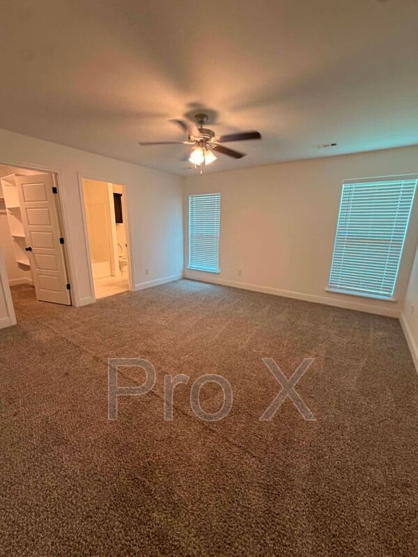 Building Photo - 347 Sidney Ln