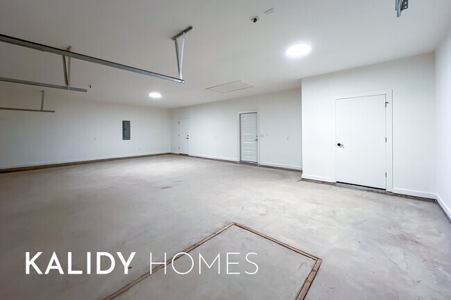 Building Photo - 12800 NW 6th St