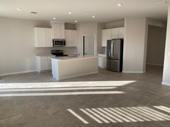 Building Photo - 6730 Pebblebrooke Wy