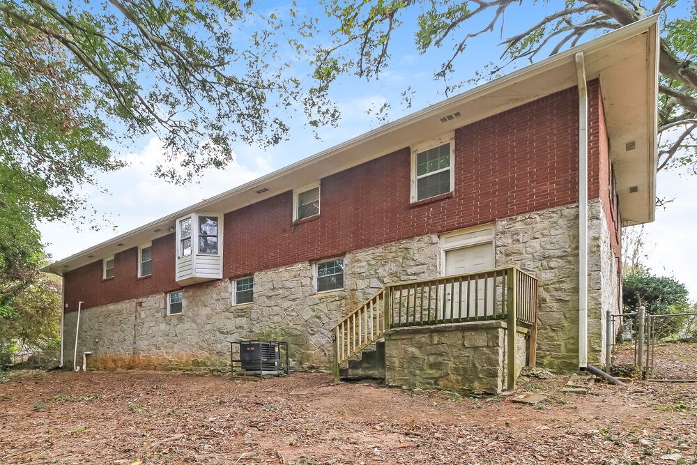 Building Photo - 8310 Hilltop Rd