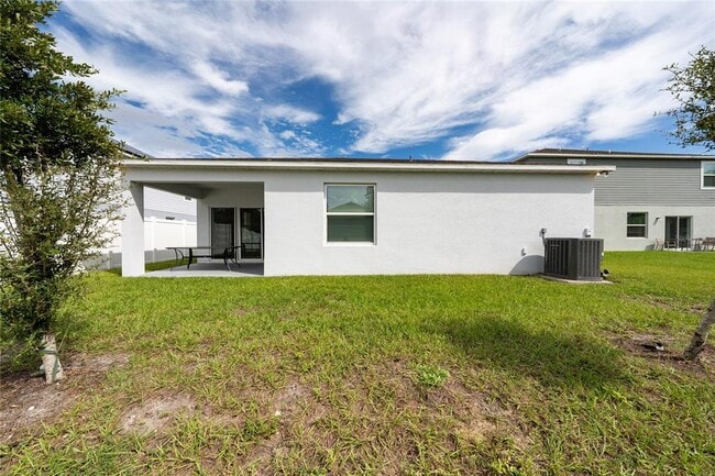 Building Photo - 557 Pawnee Ct