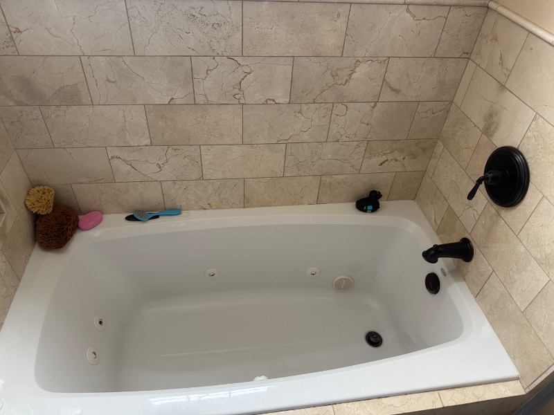 Building Photo - 725 Buffalo Cir