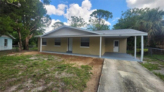 Primary Photo - 1079 N Gertrude Ct