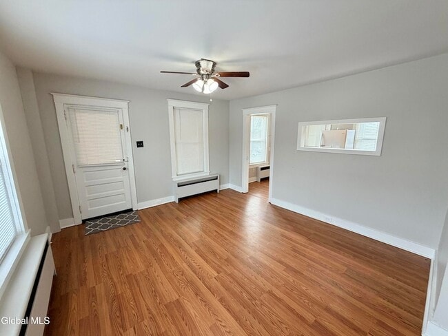 Building Photo - 39-41 Roosevelt Road Unit