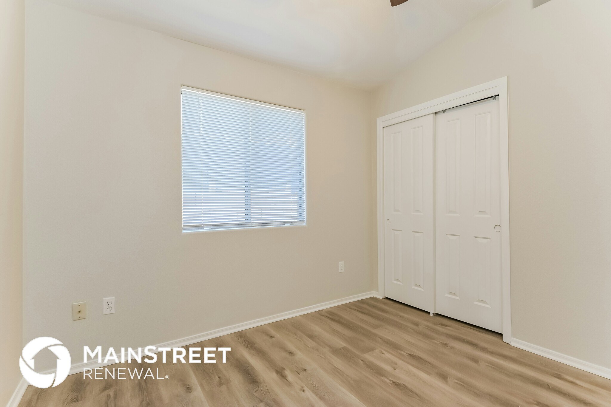 Building Photo - 7339 E Weeping Willow Dr