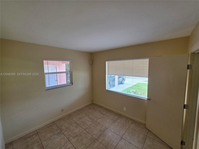 Building Photo - 6130 Funston St