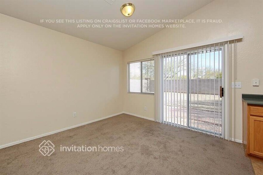 Building Photo - 3463 S 162nd Ave