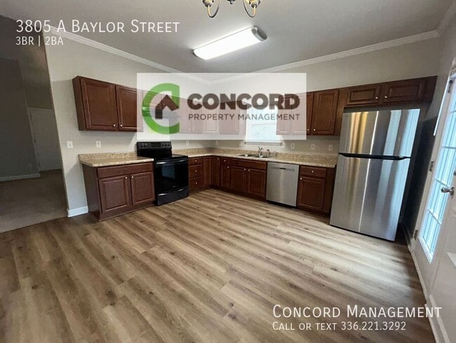 Building Photo - 3805 Baylor St