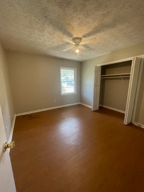Building Photo - 1506 Hall Way