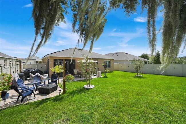 Building Photo - 5457 Hayloft Dr