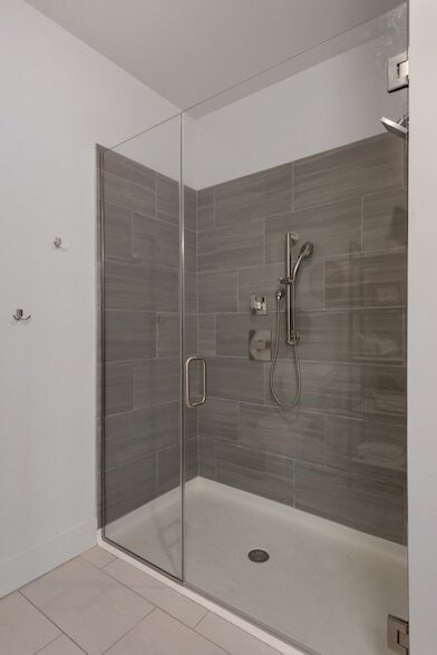 Building Photo - 303 31st Ave N